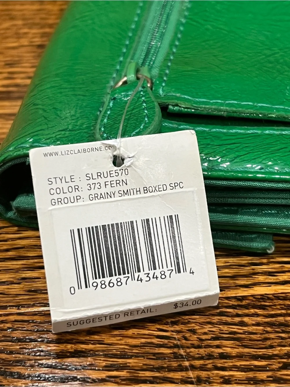 💚 Liz Claiborne Green Leather-Look Wallet – Fern - fun, whimsical, bright, Y2K